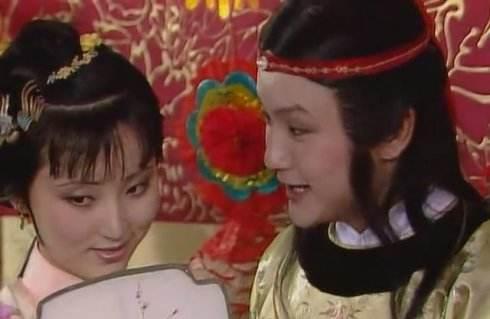 贾宝玉林黛玉薛宝钗之间的爱情（林黛玉和薛宝钗）(4)