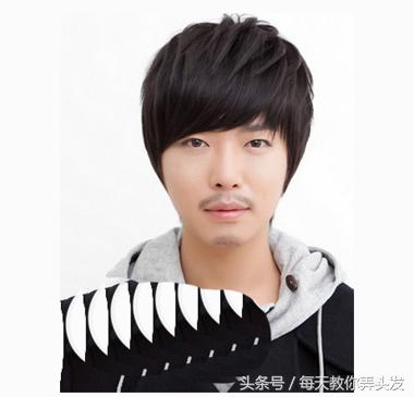 男士发型烫卷（13款男生时尚卷发烫发发型）(4)
