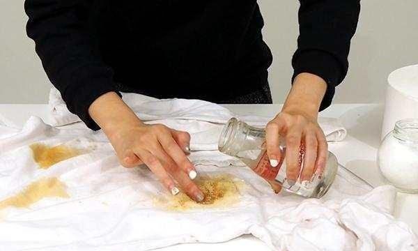衣服弄上柴油怎么洗掉去味,衣服上沾了柴油用什么清洗图4