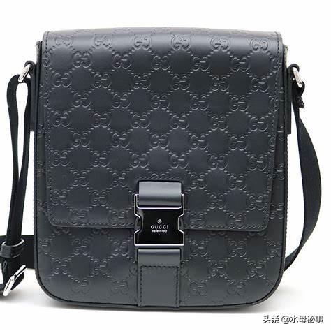 全球服装奢侈品排行榜前十名（全球最贵的15个着装品牌）(10)