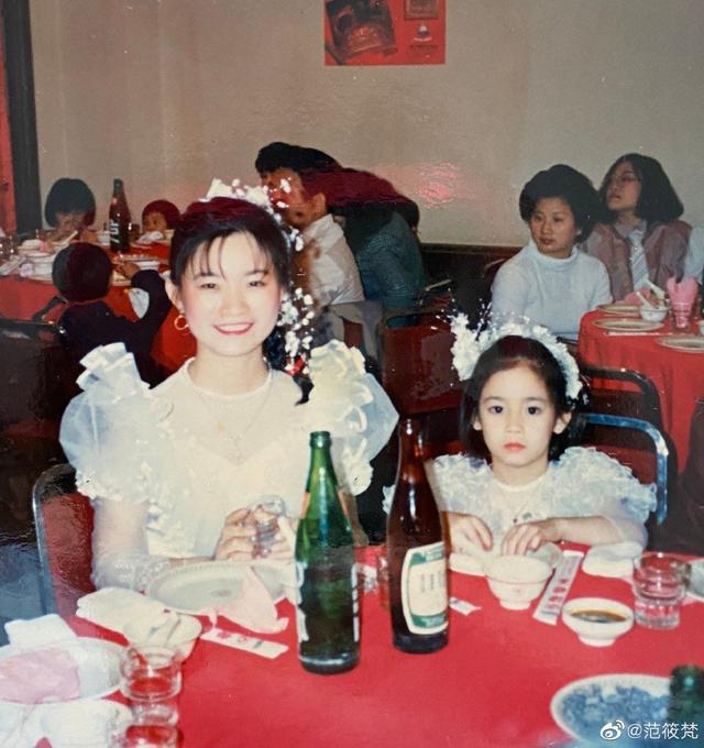 周杰伦mv女主角有谁（周杰伦的MV女主个个美到爆）(29)