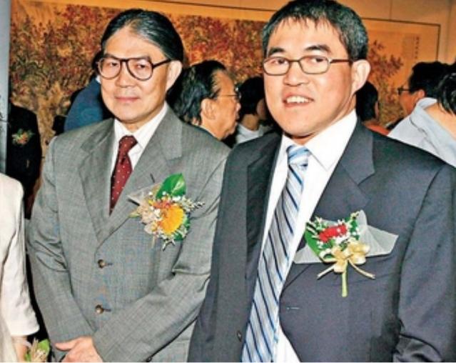 霍家也有遗产争夺战（3房太太13名子女20年不准分家）(28)