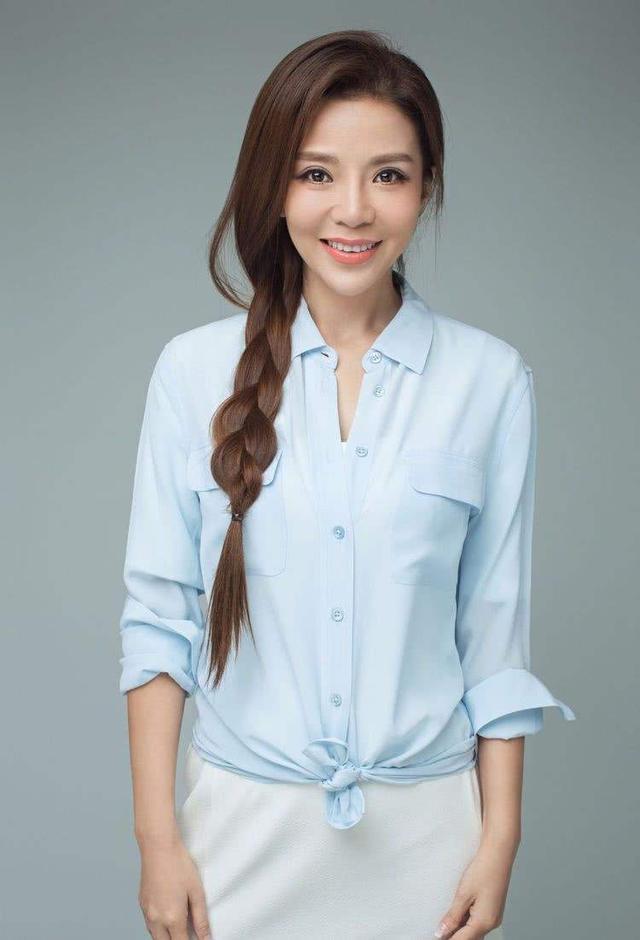 朱迅与母亲感人故事（朱迅被亲妈伤害后）(27)