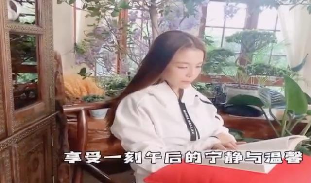 朱迅与母亲感人故事（朱迅被亲妈伤害后）(12)