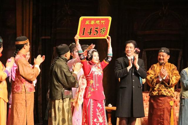 刘晓庆2023年作品（刘晓庆主演话剧风华绝代3月26日重磅登陆滨州）(11)