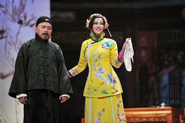 刘晓庆2023年作品（刘晓庆主演话剧风华绝代3月26日重磅登陆滨州）(12)