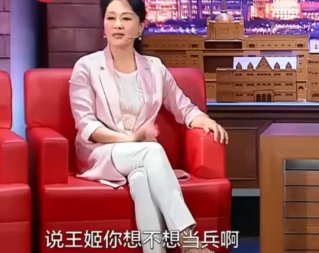 演员王姬儿子首露面（演员王姬28岁儿子是智障）(6)