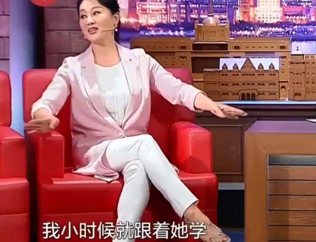 演员王姬儿子首露面（演员王姬28岁儿子是智障）(5)