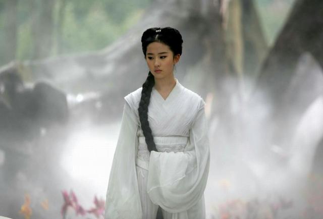 刘亦菲刘晓莉杨采钰陈金飞（白富美刘亦菲背靠陈金飞身价百亿）(56)