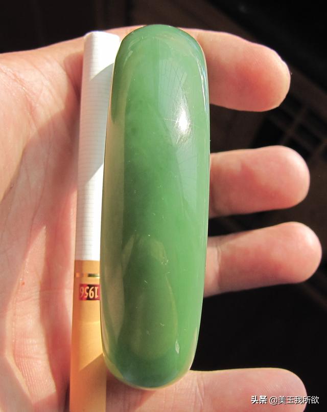 百万以上的和田玉青玉手镯（常见各种和田玉手镯合集）(47)