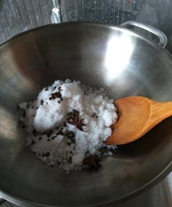 ​炒粗盐怎么炒,第一次炒粗盐怎么炒