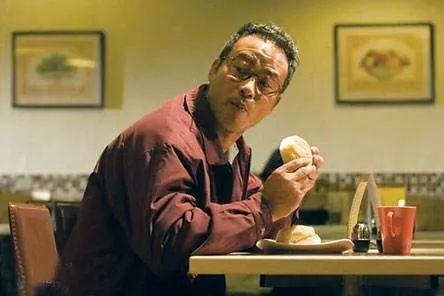 任达华被刺真实原因（曾演变态奸徒如今却被刺一刀）(26)