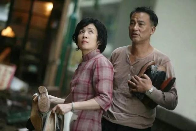 任达华被刺真实原因（曾演变态奸徒如今却被刺一刀）(18)