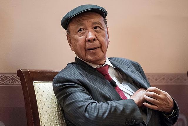 郑裕彤身家160亿美元（郑裕彤家族之后）(3)