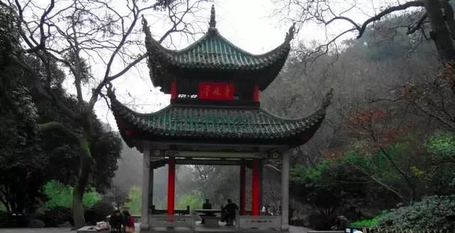 岳阳楼滕王阁黄鹤楼四大名楼(江南三大名楼黄鹤楼岳阳楼滕王阁)图21