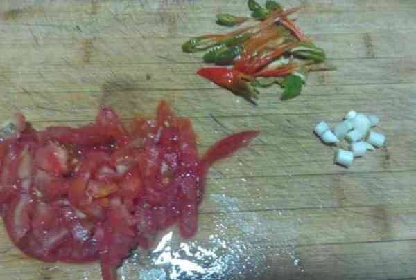 炒包菜丝怎么做好吃,如何炒包菜丝才能更好吃图5