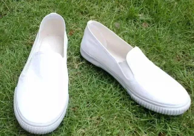 如何清洗白鞋妙招（5个生活小妙招白鞋怎么清洗）(2)