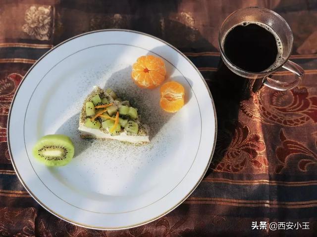 懒人电饭锅做蛋糕简单的方法（用电饭锅就能做蛋糕）(9)