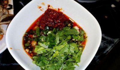 ​万能蘸酱汁怎么调的,吃火锅最重要的就是蘸料了吗