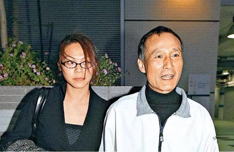 邓光荣小女儿大婚(黑帮大佬的美貌女儿)