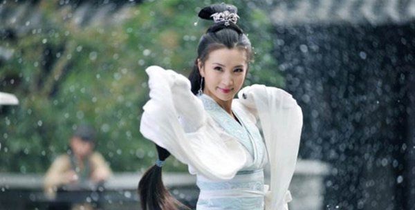 羞花形容哪位美女,中国古代四大美女中的羞花是用来形容哪一位的图9