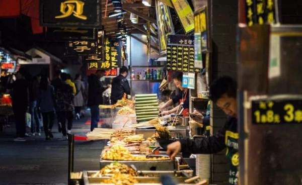 汉滨区美食街,安康汉城国际的房子怎么样图3