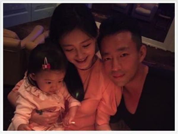 大s终止怀孕第三胎咋回事,大s是试管婴儿怀孕的吗求子之路太艰辛
