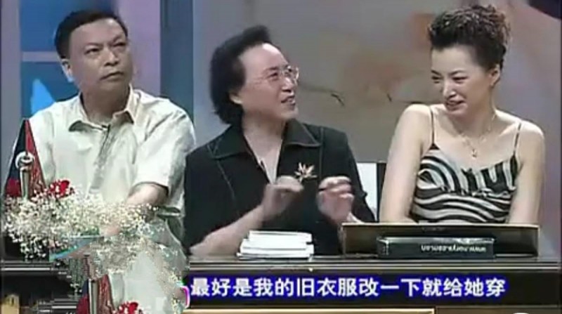 董卿的个人资料简介（光环之外的董卿）