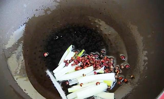 快速腌芥菜丝的方法（这才是腌芥菜丝的正确做法）(10)