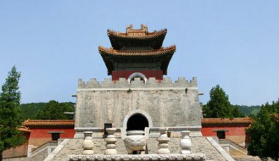 ​纯惠皇贵妃何以没能祔葬裕陵却葬入妃园寝呢？