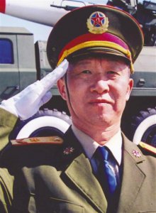 ​生命就是一场战斗不服输（生命不息战斗不止）