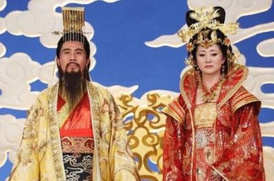 ​王母娘娘 玉皇大帝，王母娘娘和玉皇大帝的爸爸妈妈叫什么名字啊？