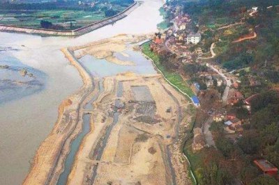 ​张献忠重银口诀:重银遗址图片曝光，到处黄金_木鞘躲银