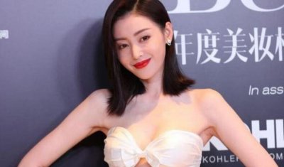 ​张天爱部分材料图片，出身岁月日是几_年纪成谜缘故没有明