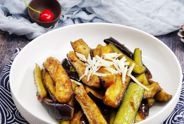 立秋吃什么食物,一年四季怎么划分月份图4