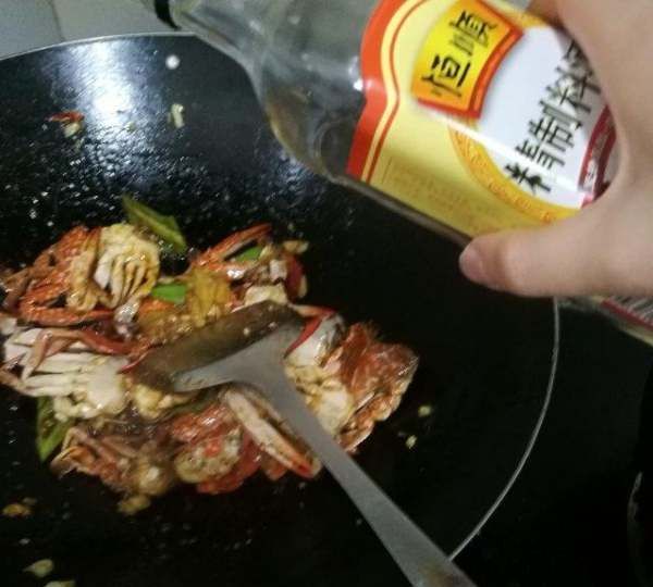 炒螃蟹的做法大全,如何炒螃蟹好吃又简单视频图5