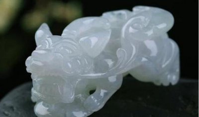 ​貔貅符合什么生肖人戴，属牛属羊属马的人_不妨革新运势
