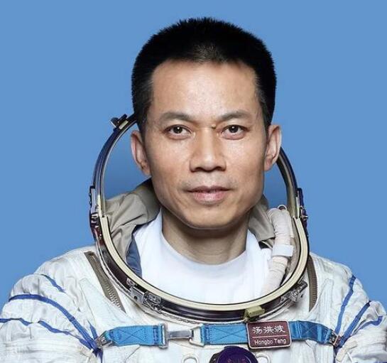 神舟十两号航天员名单颁布