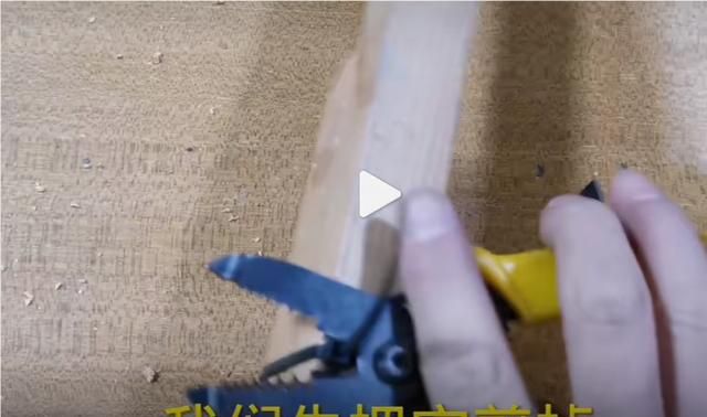 废旧电线怎样去皮最快，普通的电线，中间要接线，如何剥除线皮速度最快！又不伤线？图7