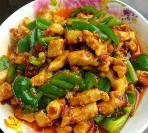 辣子鸡丁的做法 最正宗的做法