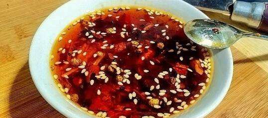 凉拌兔子煮多久才嫩,凉拌兔冷水煮还是开水煮图7