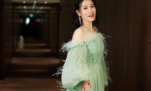 【谭晶后台】谭晶背景深扒果真厉害