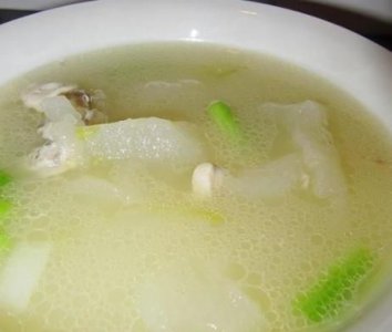 ​经期可以吃冬瓜汤吗,月经来之前或期间能不能吃冬瓜汤