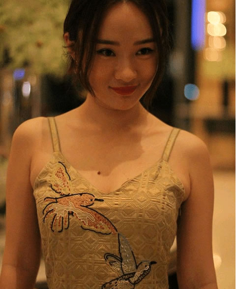 霍思燕的胸有多大图片：霍思燕身材凹凸有致酥胸诱人