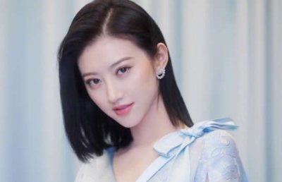 ​景甜的爸爸是谁，景甜背后的靠山是谁？