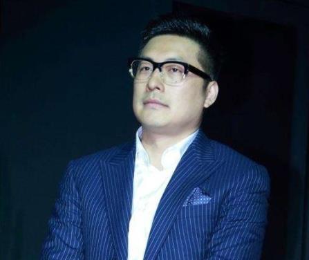 王岳伦有几段婚史，王岳伦多大年龄了
