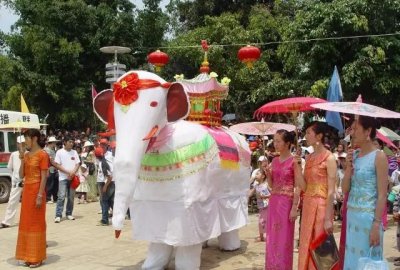 ​傣族的民风民俗，少数民族的风俗和特色节日？