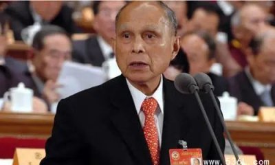 ​向华强敢惹霍家吗？霍振英的个人简介