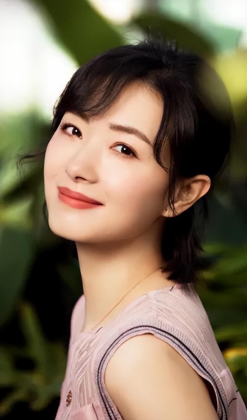 万茜个人资料简介和老公（不婚族万茜：从不炒作，嫁普通丈夫，40岁高龄为小丈夫生孩子）