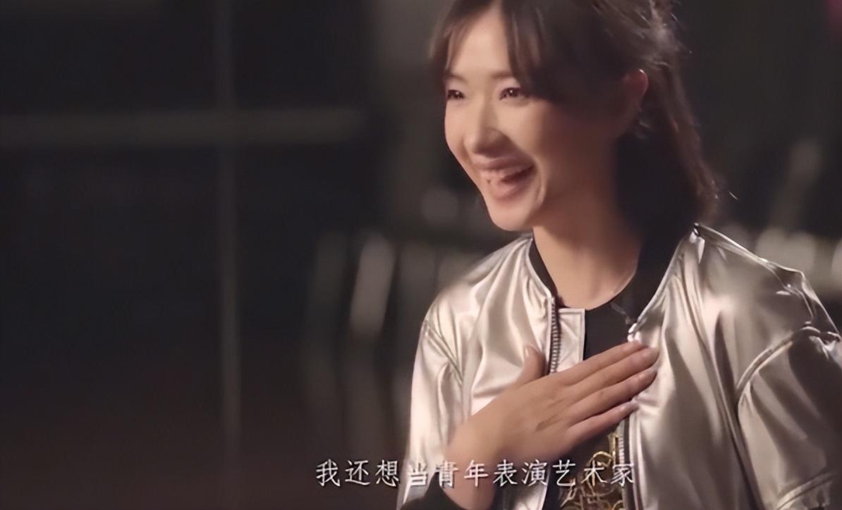万茜个人资料简介和老公（不婚族万茜：从不炒作，嫁普通丈夫，40岁高龄为小丈夫生孩子）